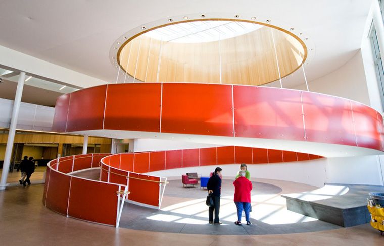 Ed Roberts Campus aulája